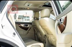 إنفينيتي QX70